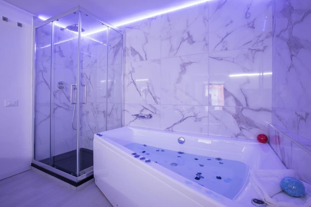 My Piazza Navona Jacuzzi Suite -Topcollection Roma Eksteriør bilde